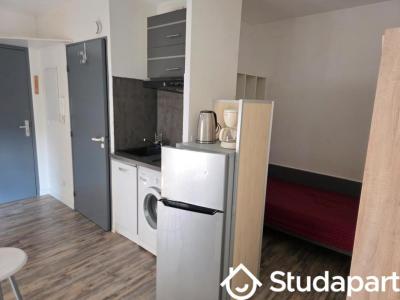 For rent Nimes 1 room 20 m2 Gard (30900) photo 1