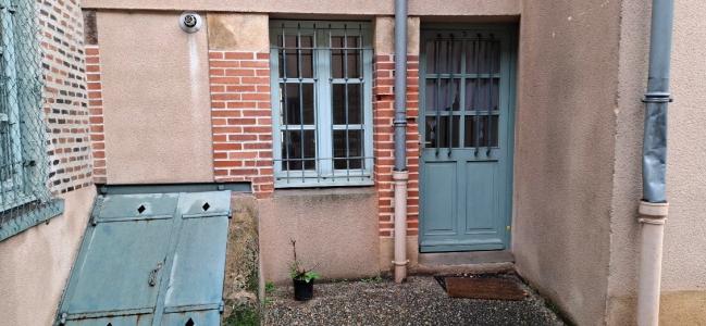 For rent Moulins 2 rooms 49 m2 Allier (03000) photo 0