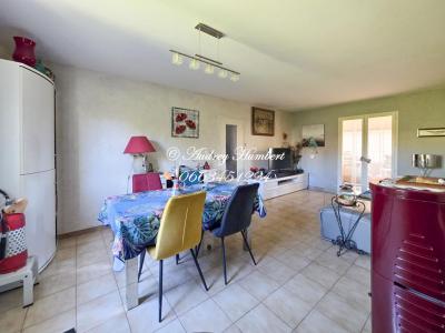 For sale Manosque 4 rooms 86 m2 Alpes de haute provence (04100) photo 3