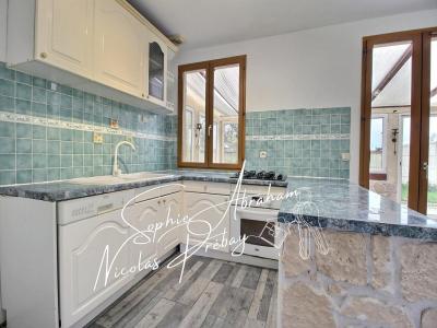 For sale Angerville 5 rooms 110 m2 Essonne (91670) photo 4