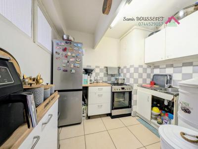 For sale Marseille-3eme-arrondissement 3 rooms 55 m2 Bouches du Rhone (13003) photo 4