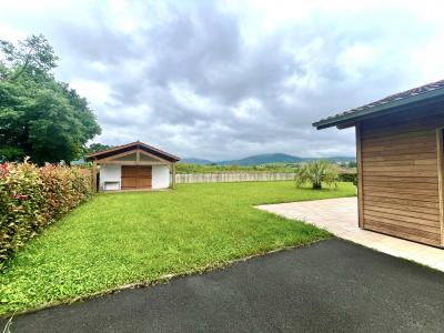 For sale Saint-jean-pied-de-port 3 rooms 52 m2 Pyrenees atlantiques (64220) photo 2