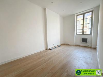 For rent Nimes 3 rooms 51 m2 Gard (30000) photo 3