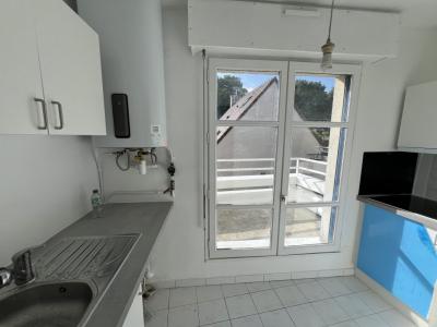 For sale Roissy-en-brie 2 rooms 44 m2 Seine et marne (77680) photo 3