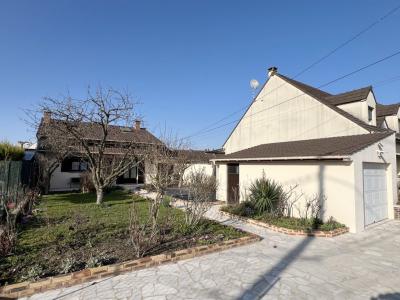 For sale Pontault-combault 6 rooms 113 m2 Seine et marne (77340) photo 0