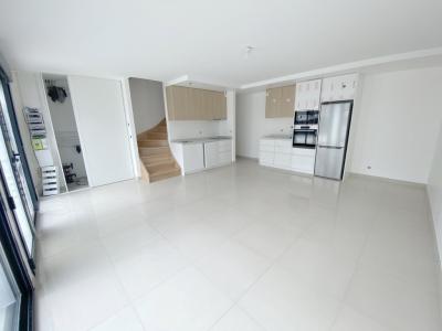 For sale Saint-maur-des-fosses 4 rooms 92 m2 Val de Marne (94100) photo 2