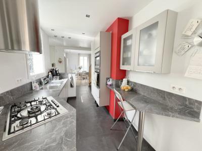 For sale Saint-maur-des-fosses 5 rooms 110 m2 Val de Marne (94100) photo 2