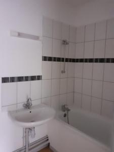 For rent Monthureux-sur-saone 2 rooms 49 m2 Vosges (88410) photo 1