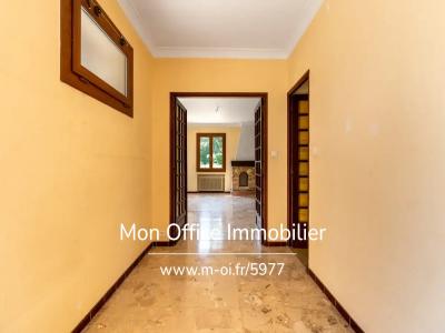 For sale Cabries 5 rooms 120 m2 Bouches du Rhone (13480) photo 2