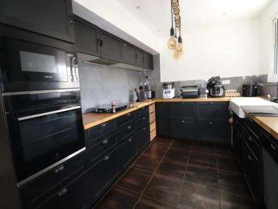 For sale Ricamarie 4 rooms 164 m2 Loire (42150) photo 4