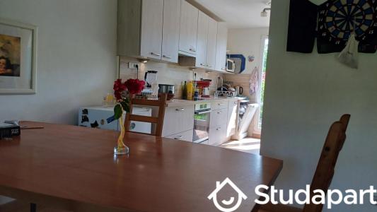 For rent Fourqueux 1 room 12 m2 Yvelines (78112) photo 2