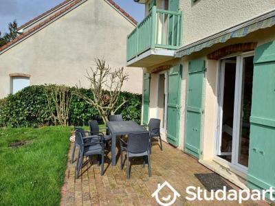 For rent Fourqueux 1 room 12 m2 Yvelines (78112) photo 3