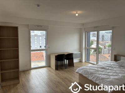 Louer Appartement Bordeaux 725 euros