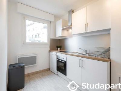 Louer Appartement Lyon-7eme-arrondissement 545 euros