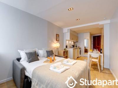 For rent Paris-2eme-arrondissement 1 room 24 m2 Paris (75002) photo 0