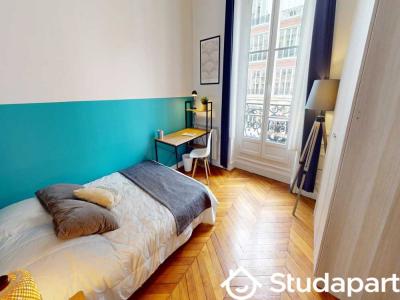 Louer Appartement 120 m2 Paris-10eme-arrondissement