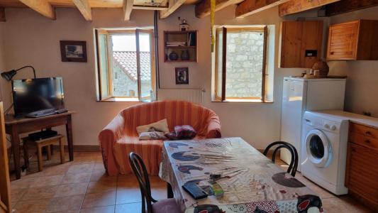 For sale Graix 3 rooms 63 m2 Loire (42220) photo 2