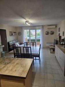 For sale Draguignan 3 rooms 72 m2 Var (83300) photo 3