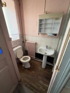 For sale Vichy 4 rooms 86 m2 Allier (03200) photo 3