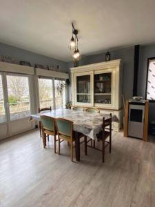 For sale Saint-yrieix-la-perche 8 rooms 150 m2 Haute vienne (87500) photo 1