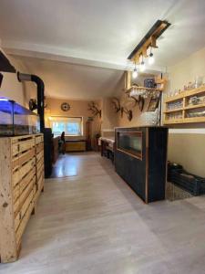 For sale Saint-yrieix-la-perche 8 rooms 150 m2 Haute vienne (87500) photo 4