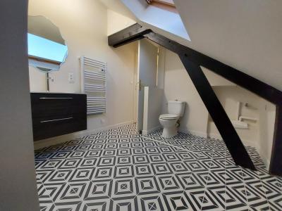 Louer Appartement Vern-sur-seiche 880 euros