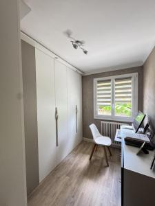 For sale Tassin-la-demi-lune 4 rooms 83 m2 Rhone (69160) photo 4