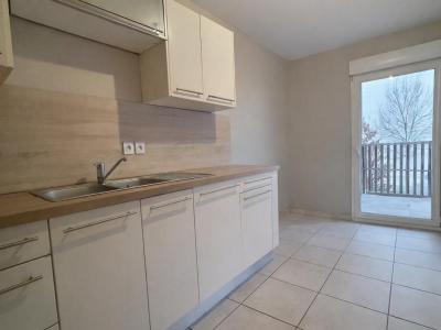 Acheter Appartement 77 m2 Vaulx-en-velin