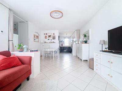 For sale Corbas 3 rooms 67 m2 Rhone (69960) photo 4