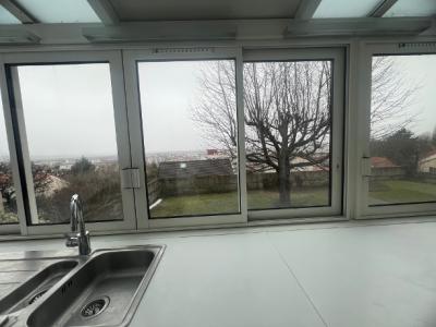 For rent Rueil-malmaison 2 rooms 43 m2 Hauts de Seine (92500) photo 1