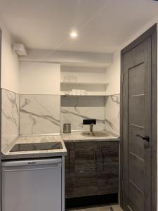 Louer Appartement Paris-17eme-arrondissement Paris