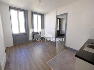 Louer Appartement 48 m2 Saint-etienne