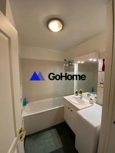 For rent Issy-les-moulineaux 2 rooms 48 m2 Hauts de Seine (92130) photo 4