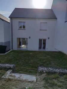 For sale Mauves-sur-loire 4 rooms 82 m2 Loire atlantique (44470) photo 0