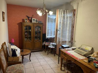 For sale 6 rooms 122 m2 Puy de dome (63500) photo 3