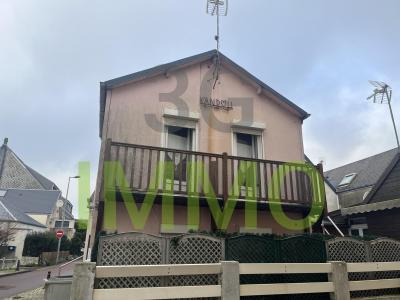 For sale Agon-coutainville 4 rooms 32 m2 Manche (50230) photo 0