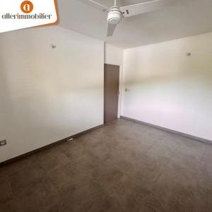 For rent Saint-paul 2 rooms 50 m2 Reunion (97460) photo 3