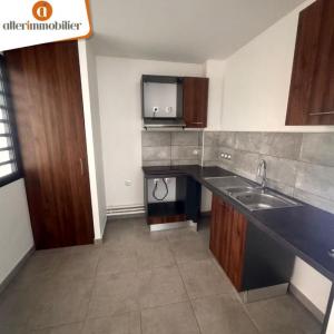 For rent Saint-paul 2 rooms 50 m2 Reunion (97460) photo 4