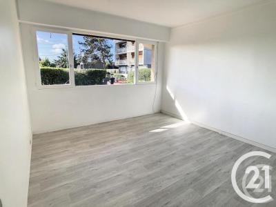 Louer Appartement 65 m2 Thiais