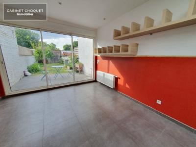 For rent Madeleine 4 rooms 79 m2 Nord (59110) photo 2
