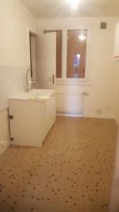 For rent Saint-genis-laval 3 rooms 65 m2 Rhone (69230) photo 2