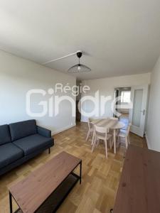 For rent Lyon-4eme-arrondissement 2 rooms 54 m2 Rhone (69004) photo 0