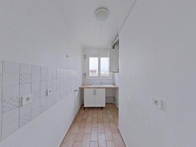 Louer Appartement 51 m2 Paris-18eme-arrondissement