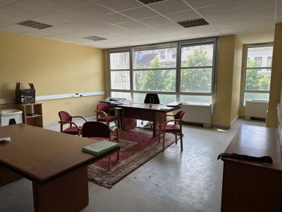 For sale CENTRE 105 m2 Loire (42100) photo 0