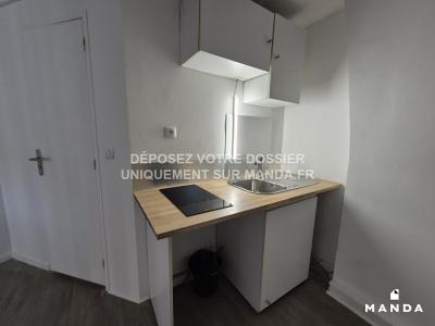 Louer Appartement Lyon-7eme-arrondissement 760 euros