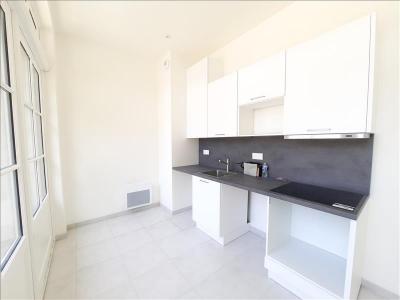 Annonce Location 2 pi�ces Appartement Laval 53