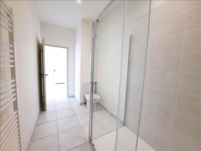 Louer Appartement Laval 605 euros