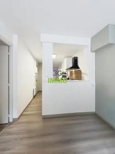 For rent Niort 3 rooms 43 m2 Deux sevres (79000) photo 0