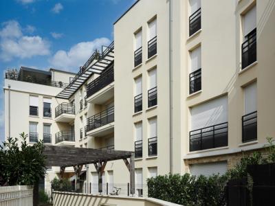 Louer Parking 12 m2 Pontault-combault