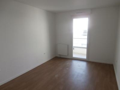 Louer Appartement 93 m2 Reims